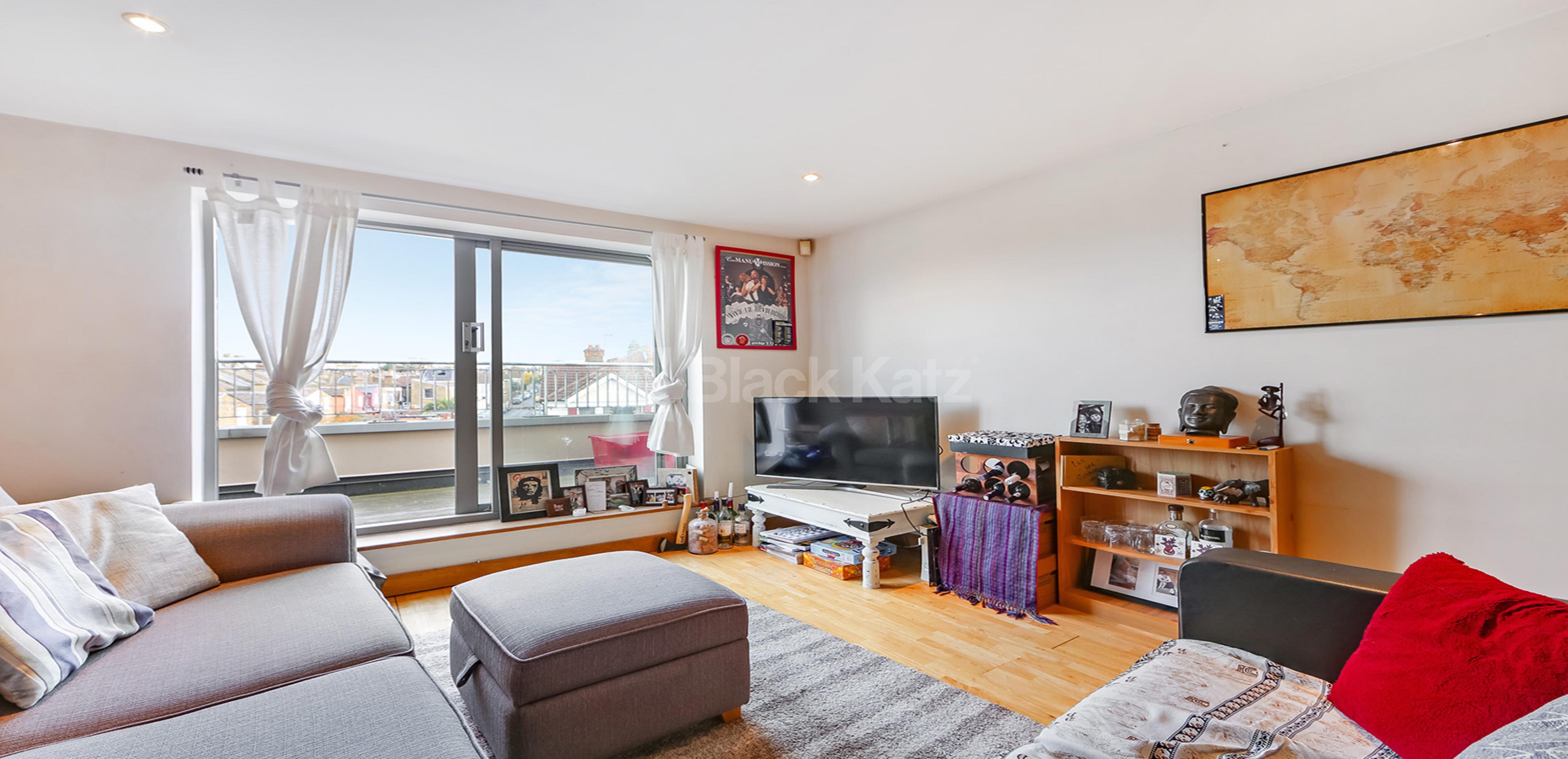 			UNDER OFFER , 1 Bedroom, 1 bath, 1 reception Apartment			 Totterdown Street, Tooting Broadway SW17